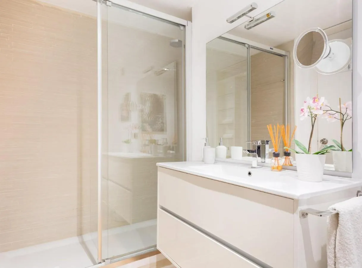 Daire Sitges Pool & Sea Terrace Luxury, Comfort, Unbeatable Location